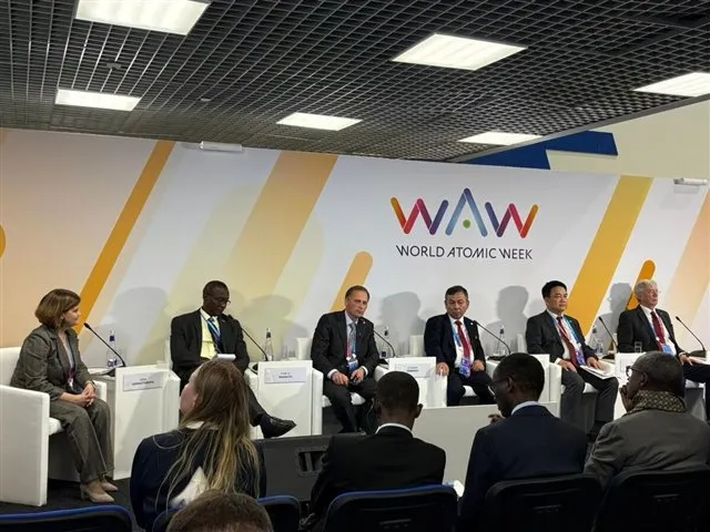 В рамках сессии "Росатома" рассмотрели перспективы эксплуатации исследовательских реакторов