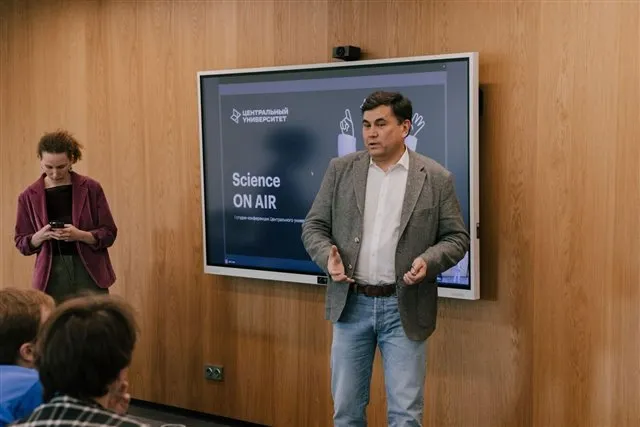 Ведущий университет запускает инновационную исследовательскую платформу по искусственному интеллекту в биотехнологиях