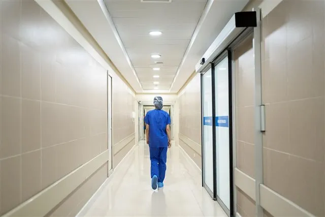 В Калининграде дети, пострадавшие после посещения кафе, чувствуют себя стабильно и идут на поправку