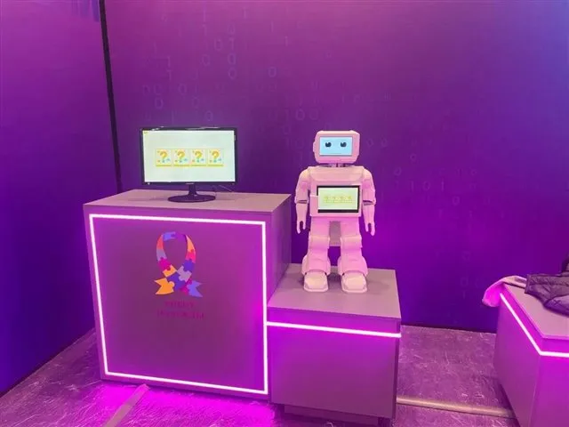 КамГУ одержал победу в суперфинале ВЭФ, представив инновационного робота для поддержки детей с аутизмом