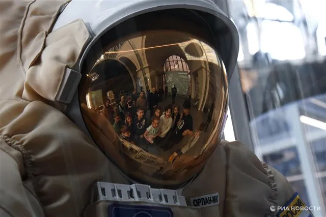 «Космический корабль «Прогресс МС-32» отправится к МКС в обновлённом скафандре для выхода в открытый космос»