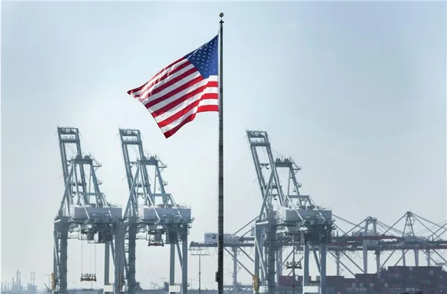 Агентство Reuters сообщает - Пакистан впервые закупает нефть напрямую из США