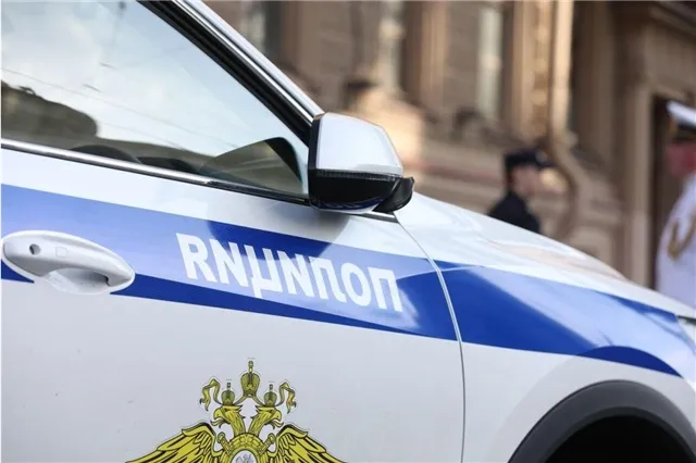 Подросток, устроивший поджог автомобиля у ФСБ в Петербурге, арестован.