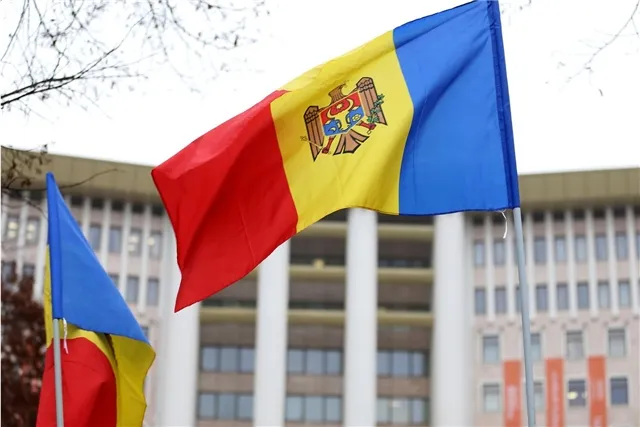 Активисты молодёжного движения "Победа" организовали пикеты в знак протеста против политики молдавских властей