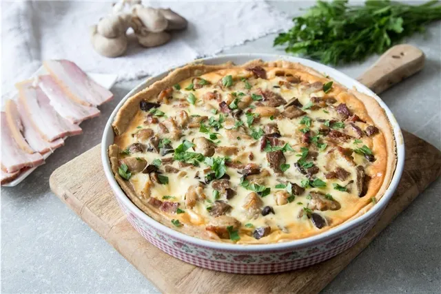 Секрет создания воздушного пирога с сочными грибами