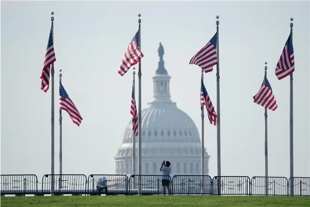 TAC - мир на Украине не избавит Восточную Европу от новых сложностей