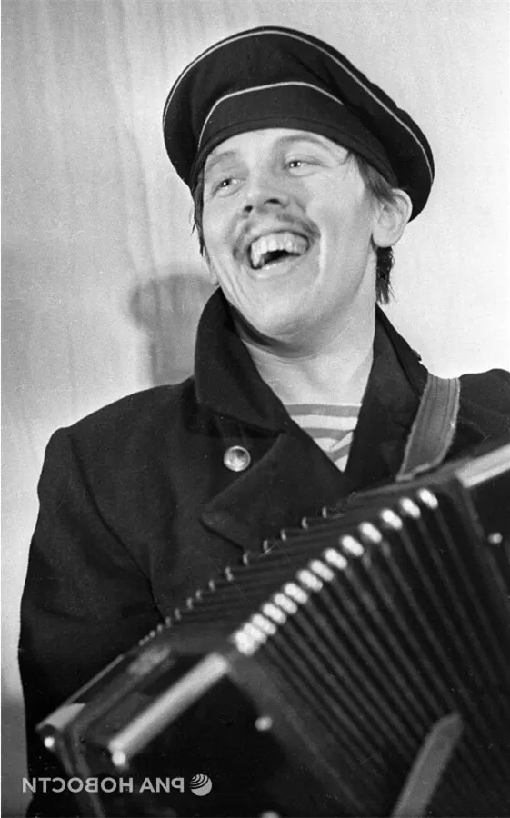 Советский Казанова Валерий Золотухин - как он проживал жизнь между двумя семьями