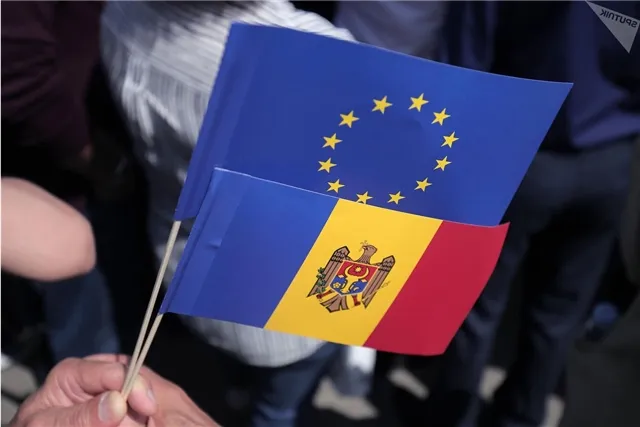 Politico - ЕС оставил график вступления Молдавии таким же, как и для Украины, без ускорений
