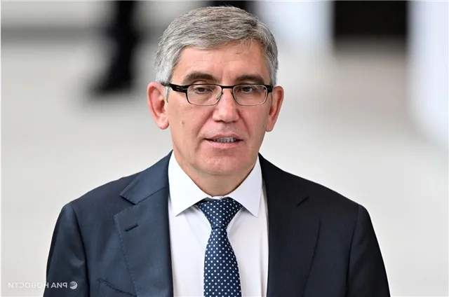 Миляев тепло встретил участников театрального фестиваля «Толстой»