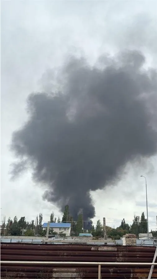 В Феодосии вспыхнул пожар на резервуаре с дизтопливом площадью свыше 600 кв. м