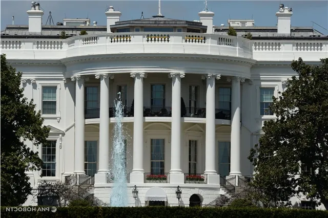 Guardian - Белый дом инициирует проверку семи музеев Смитсоновского института