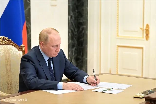 Путин утвердил новый закон, позволяющий малому и среднему бизнесу пользоваться кредитными каникулами каждые пять лет