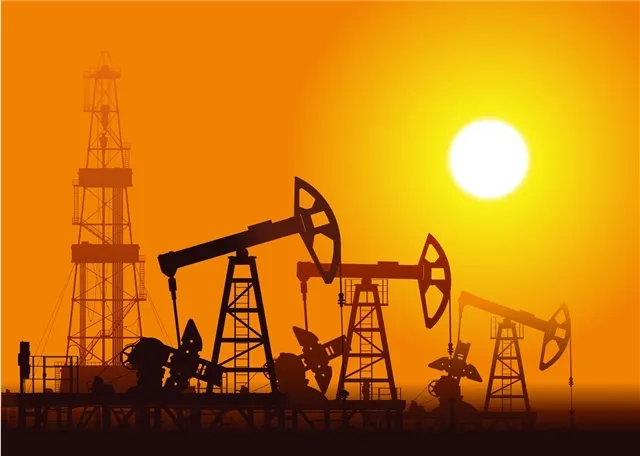 Мировые нефтяные котировки снижаются на 2% на фоне прогнозов избытка предложения