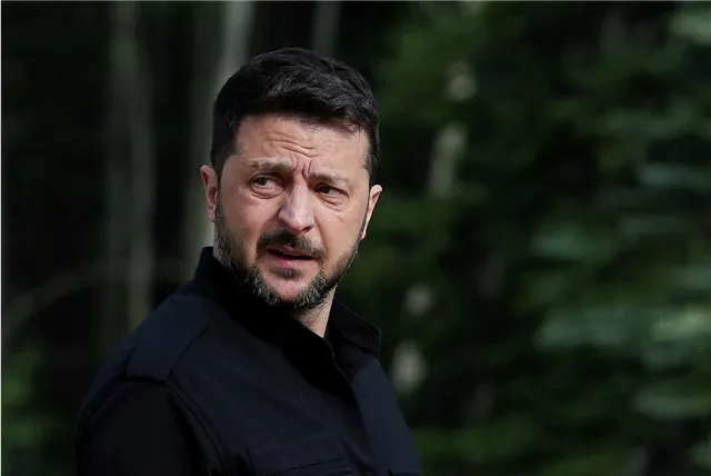 Зеленский сообщил о выезде вице-премьера Чернышова в служебную поездку