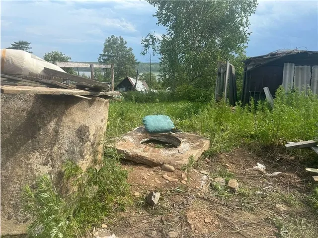 В Хабаровском крае трагически погиб шестилетний мальчик под обрушившейся бетонной плитой