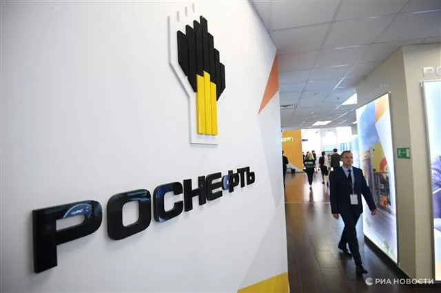 «"Роснефть" дала резкий ответ на введённые США санкции против своей дочерней компании»